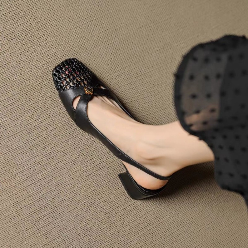 Damessandalen met gesloten neu - Sandals recensie en prijs