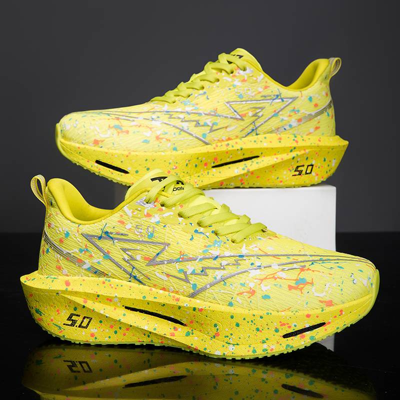 Marathon hardloopschoenen met  - Carbon Plate Marathon Racing Shoes recensie en prijs