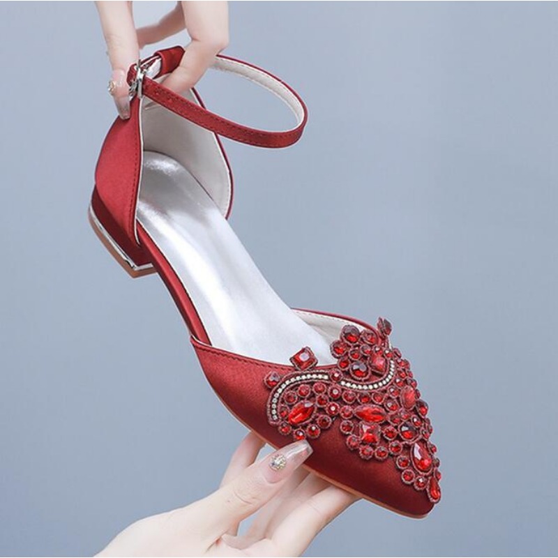 2 cm platte hak puntige holle  - Sandals recensie en prijs